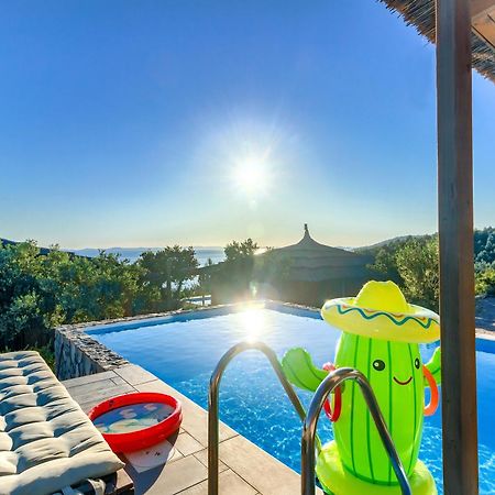Golden Haven Luxe Bungalow Resort 무르테르 외부 사진