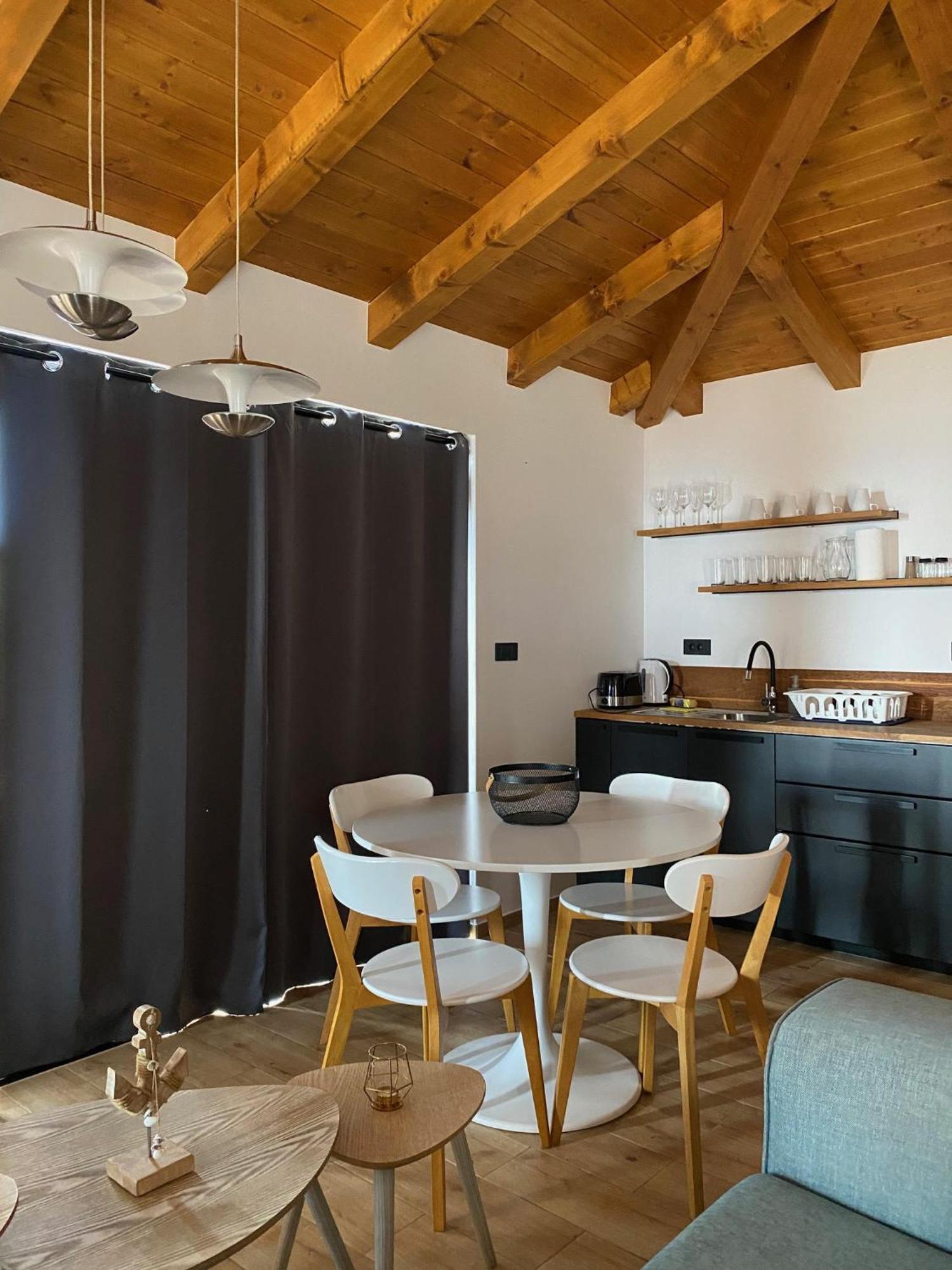 Golden Haven Luxe Bungalow Resort 무르테르 외부 사진